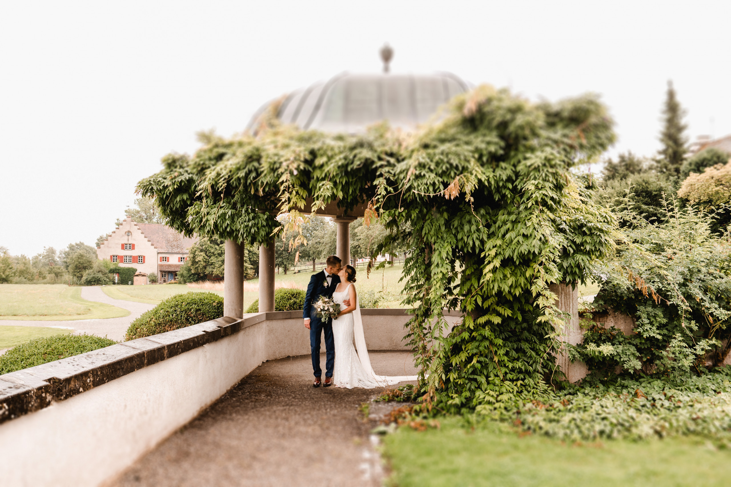 Aida + Tim | Hochzeitsfotografen am Bodensee Schloss Seeburg - Hochzeit in der Schweiz  - Hochzeitsfotografie von Aida und Tim