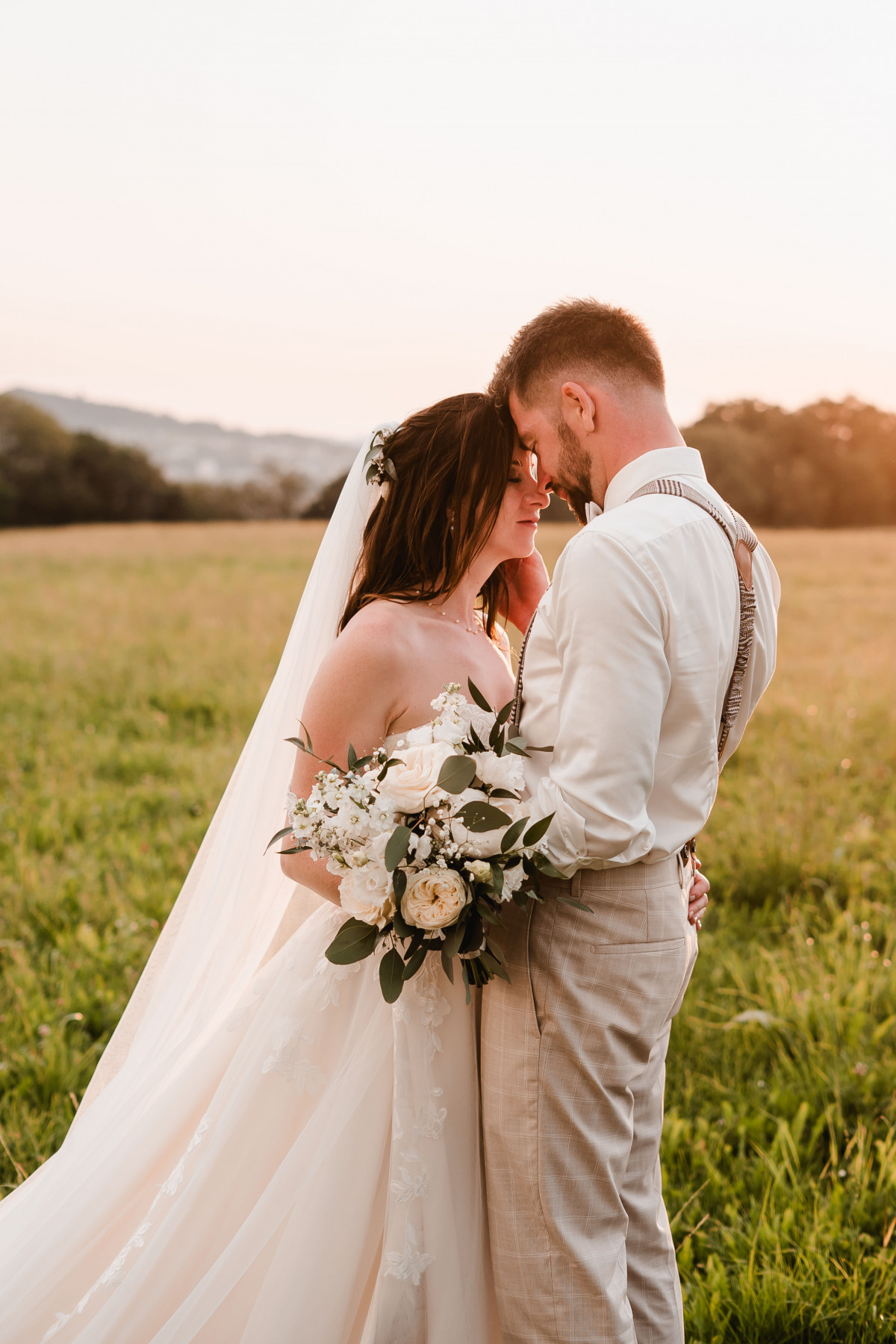 Aida + Tim | Hochzeitsfotografen am Bodensee Brunnerhof Niederwil | Hochzeit Schweiz  - Hochzeitsfotografie von Aida und Tim
